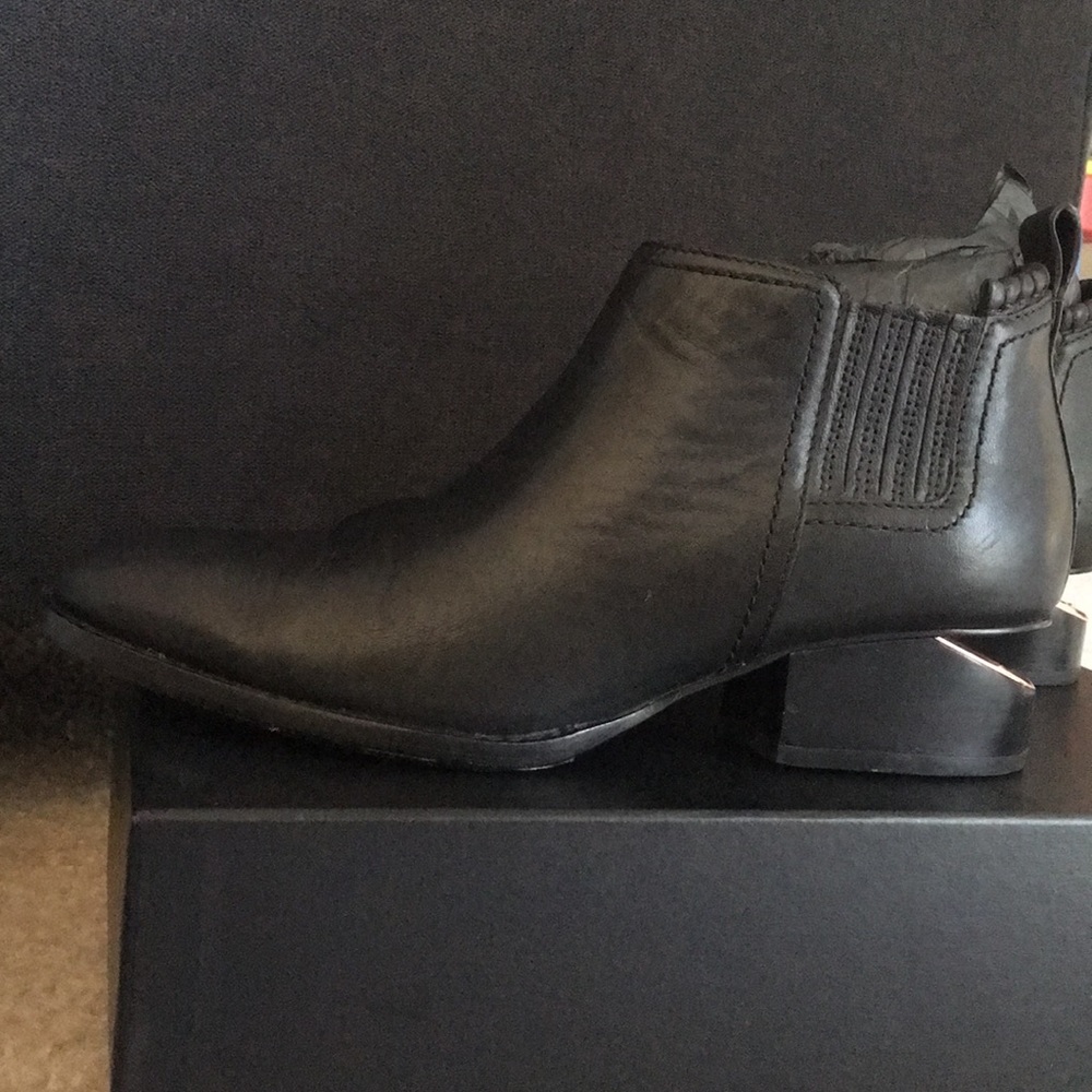 alexander wang shoe US6